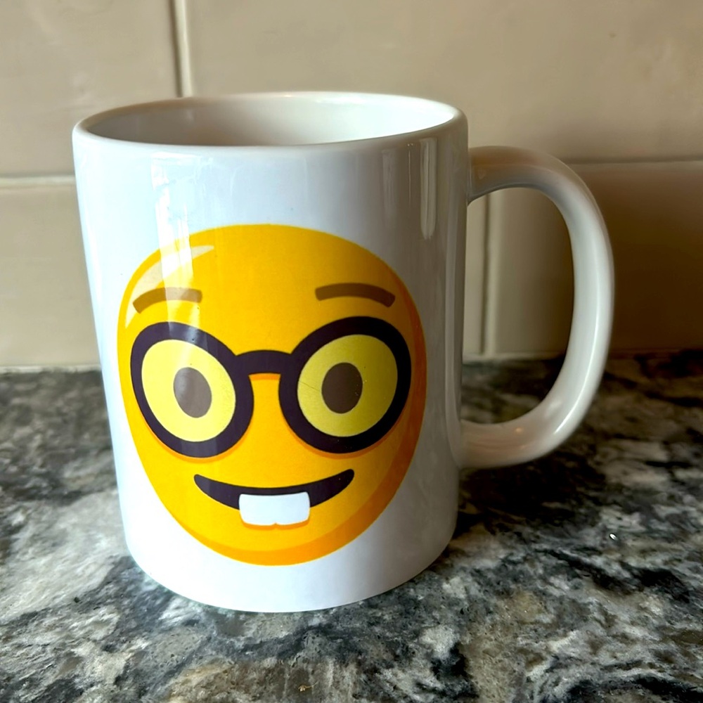 Nerd Emoji Mug, Good Condition!